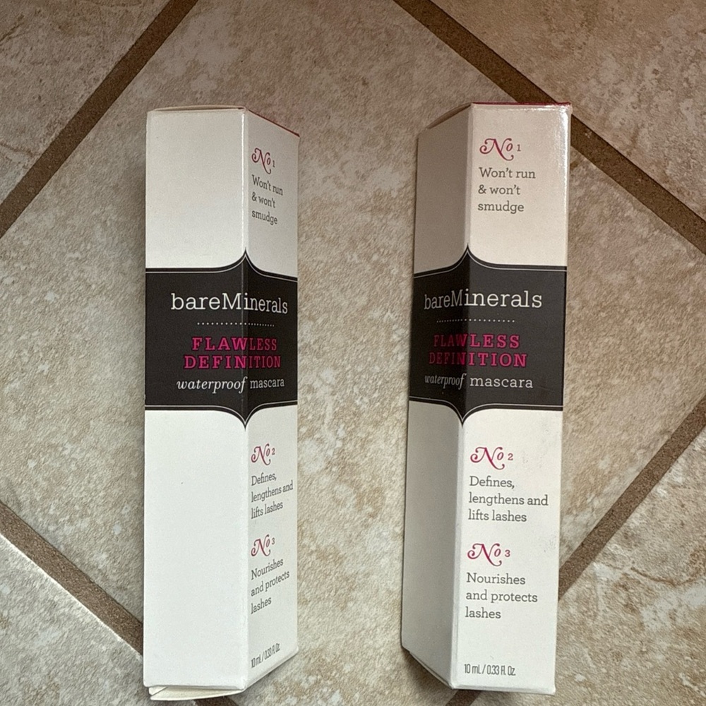 bareMinerals Flawless Definition Waterproof Mascara in Black, BNIB ONE